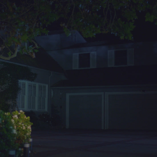 Philips Hue Outdoor Sensor video
