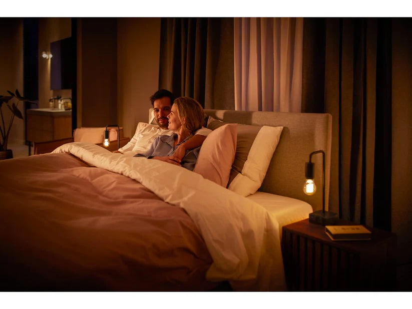 Philips Hue Filament A60 Globe lamp